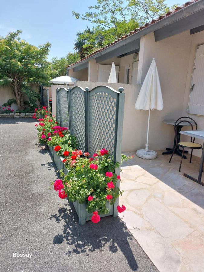 L'Insulaire Studios Saint-Denis-dʼOléron Екстериор снимка