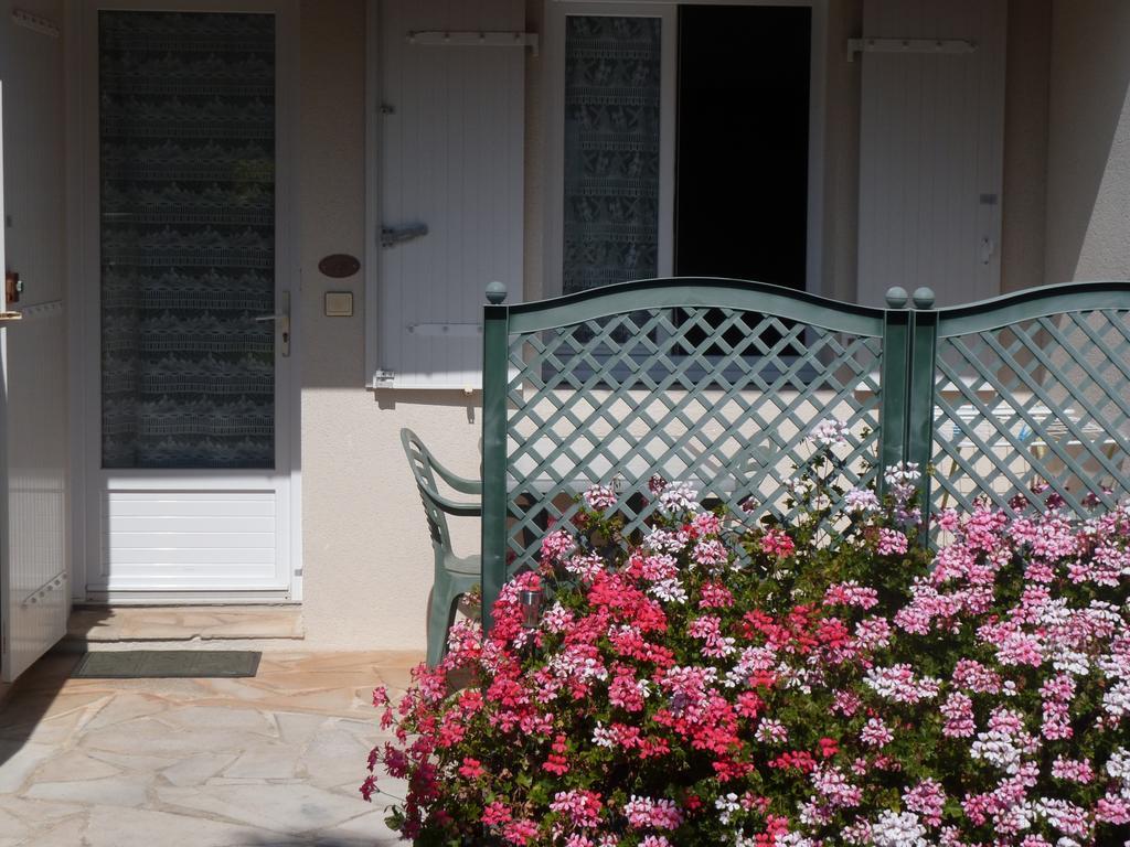 L'Insulaire Studios Saint-Denis-dʼOléron Екстериор снимка