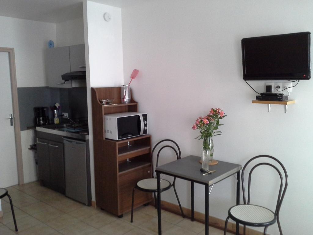 L'Insulaire Studios Saint-Denis-dʼOléron Екстериор снимка